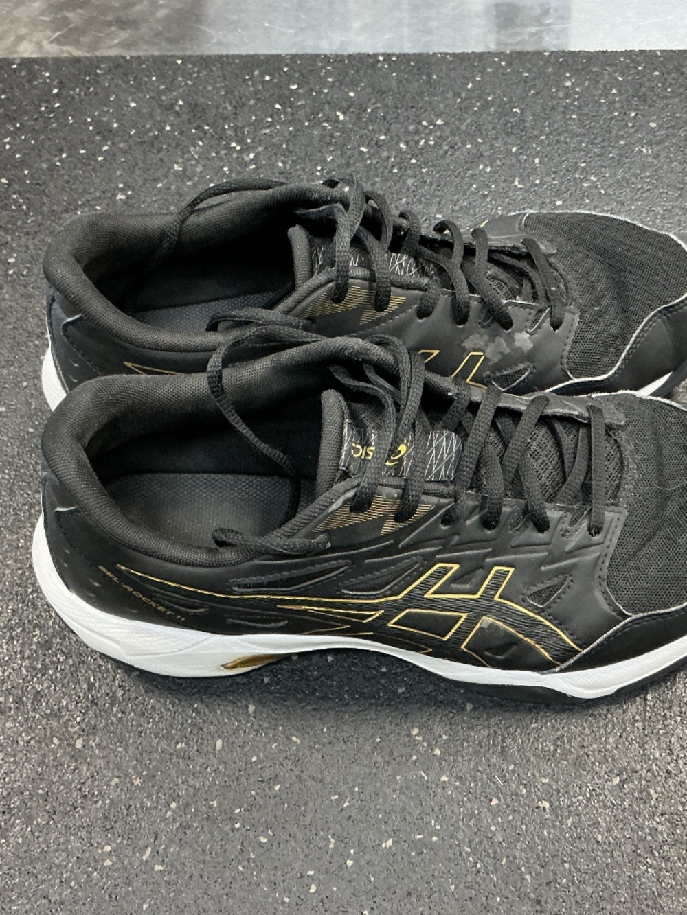 ASICS Gel Rocket 11 size 10